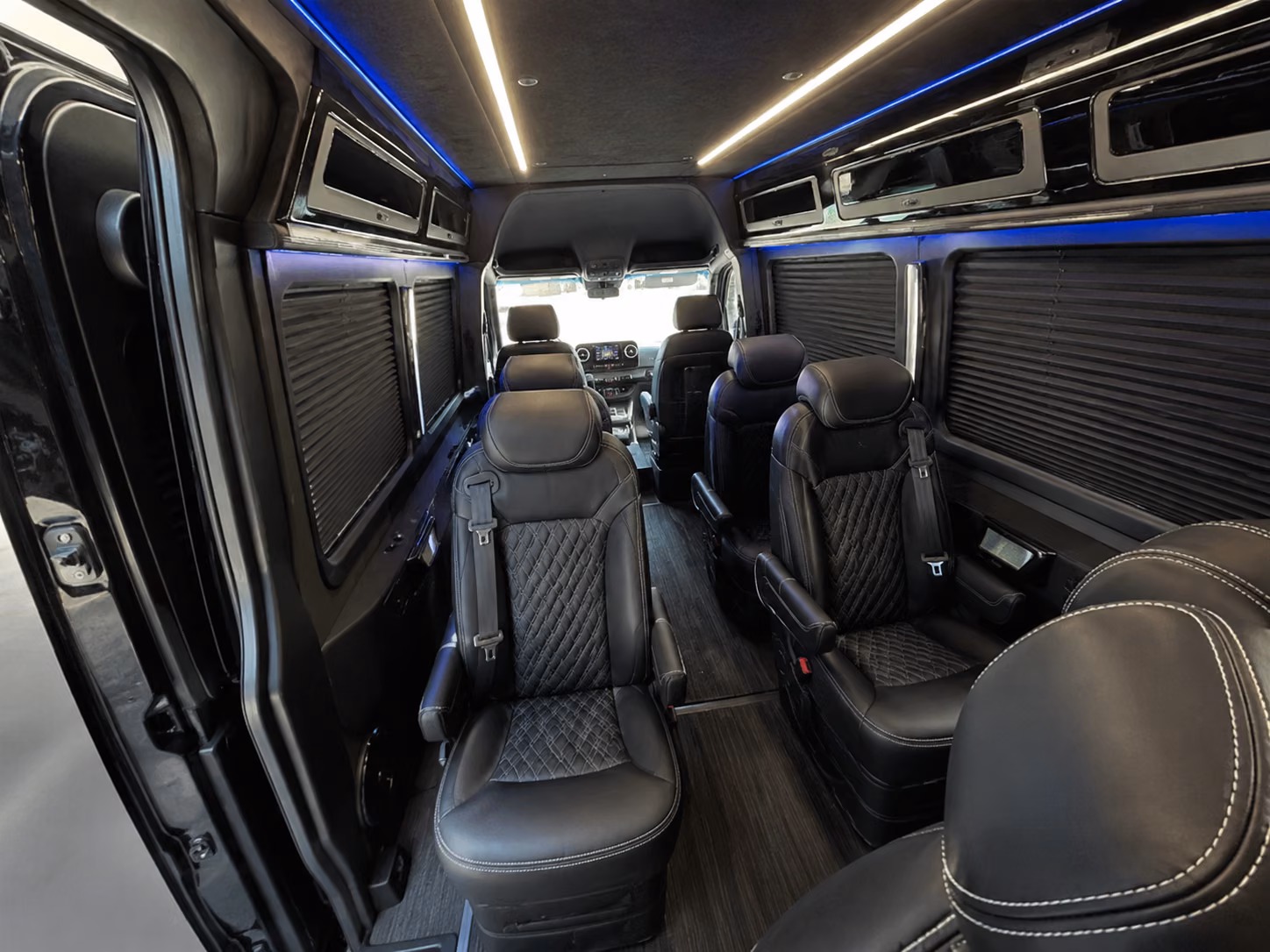 hartford 15 passenger sprinter van inside